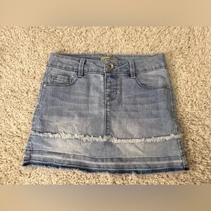 Girls Size 8 Squeeze Denim Skirt GUC
